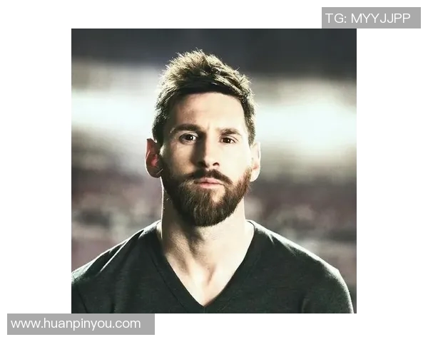 白色头发的足球明星究竟是谁他在赛场上的表现如何