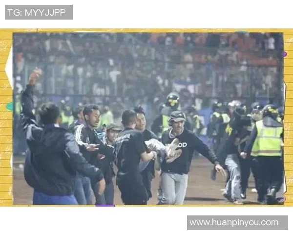 足球明星为何在赛场外频频发生冲突与打斗的深层原因解析